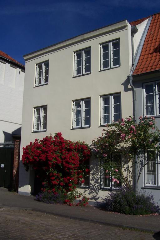 Villa Gästehaus am Krähenteich Lübeck Zimmer foto